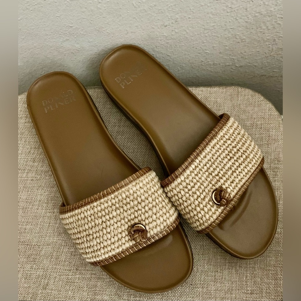 Donald J. Pliner Farrah Woven Strap Slide Sandals  Size 9 1/2